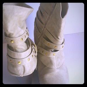 Women boots